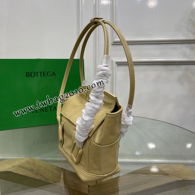 Bottega veneta高端女包 96009s小號 寶緹嘉新款Arco33油蠟皮手提包 BV經典款小牛皮arco女包  gxz1323